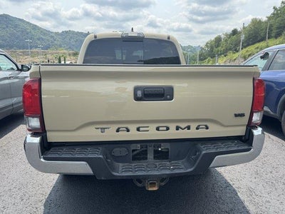 2019 Toyota Tacoma 4WD 4WD TRD Off Road Double Cab 5' Bed V6 MT (Natl)