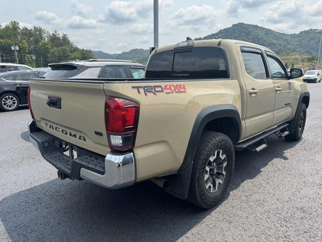 2019 Toyota Tacoma 4WD 4WD TRD Off Road Double Cab 5' Bed V6 MT (Natl)