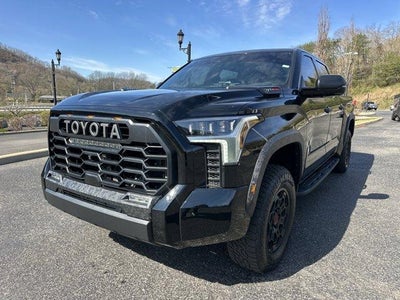 2026 Toyota Tundra 4WD 4WD TRD Pro Hybrid CrewMax 5.5' Bed (Natl)