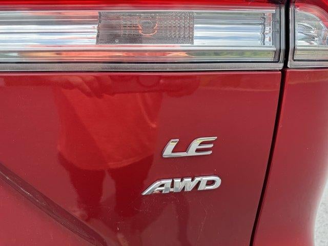 2022 Toyota Corolla Cross LE 4WD (Natl)