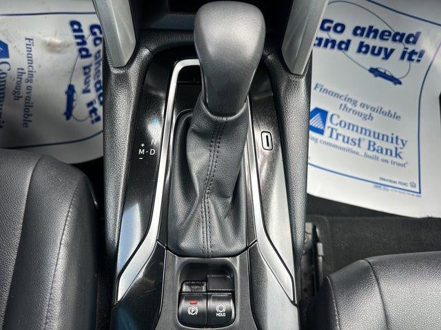 2025 Toyota Corolla Cross XLE 4WD (Natl)