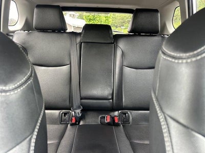 2025 Toyota Corolla Cross XLE 4WD (Natl)