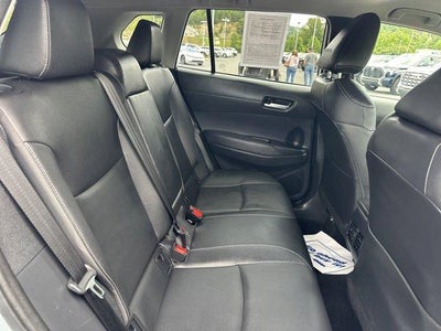 2025 Toyota Corolla Cross XLE 4WD (Natl)