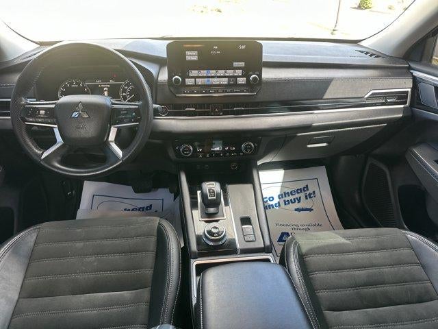 2023 Mitsubishi Outlander SE S-AWC