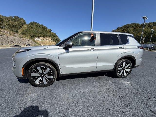 2025 Mitsubishi Outlander SE S-AWC