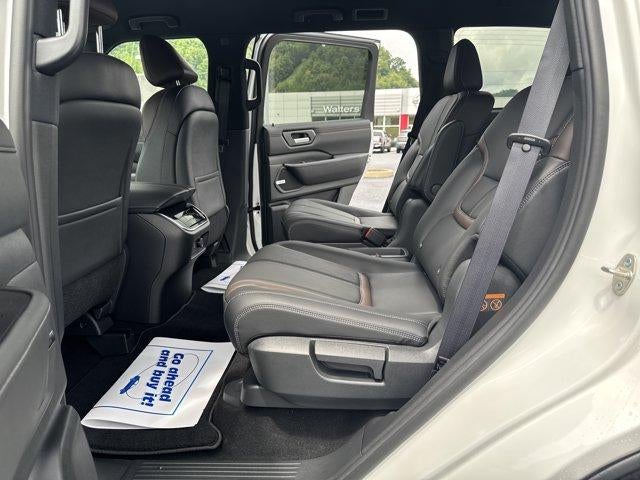 2026 Nissan Armada 4x4 SL