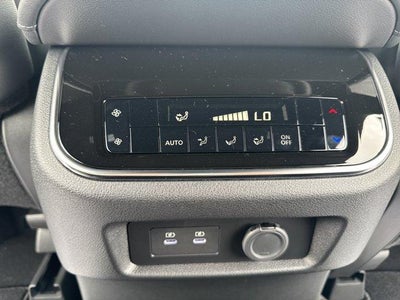 2026 Nissan Armada 4x4 SL