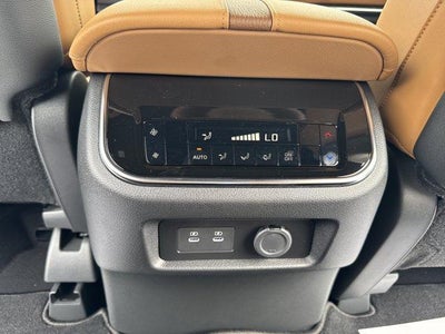 2026 Nissan Armada 4x4 SL