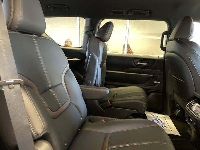 2026 Nissan Armada 4x4 SL