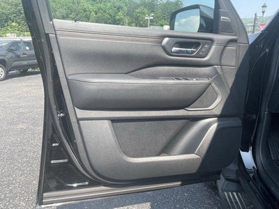 2025 Nissan Armada 4x4 SL