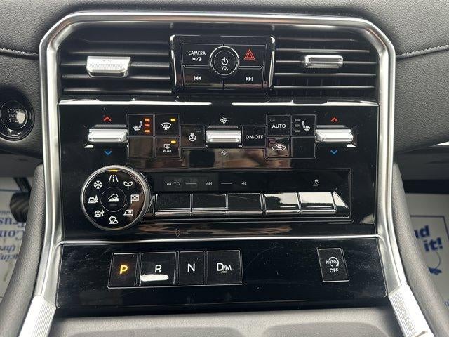 2025 Nissan Armada 4x4 SL