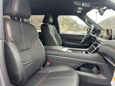 2025 Nissan Armada 4x4 SL