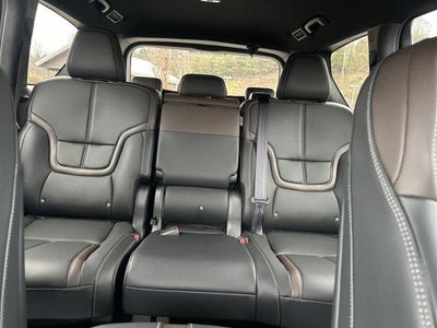 2025 Nissan Armada 4x4 SL