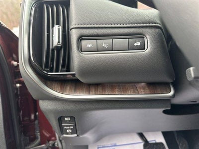 2025 Nissan Armada 4x4 SL