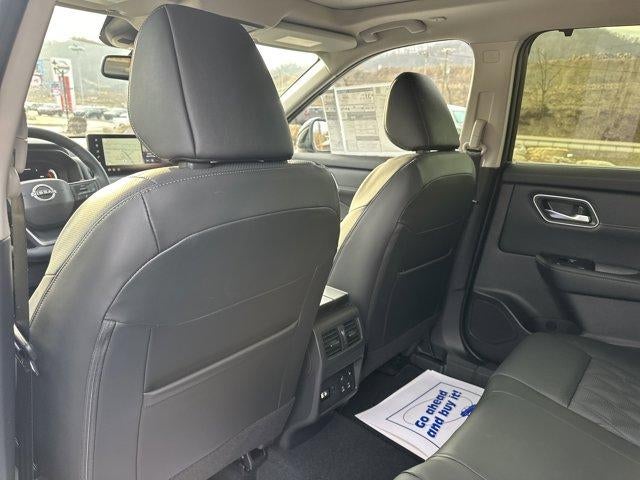 2026 Nissan Rogue AWD Platinum *Ltd Avail*