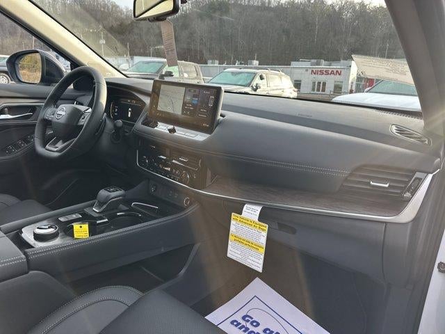 2026 Nissan Rogue AWD Platinum *Ltd Avail*