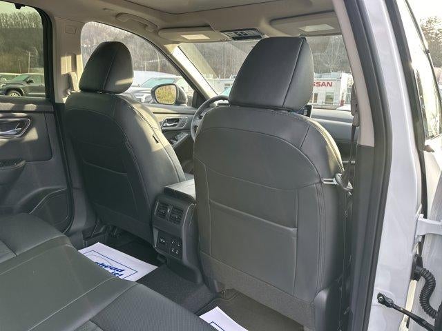 2026 Nissan Rogue AWD Platinum *Ltd Avail*