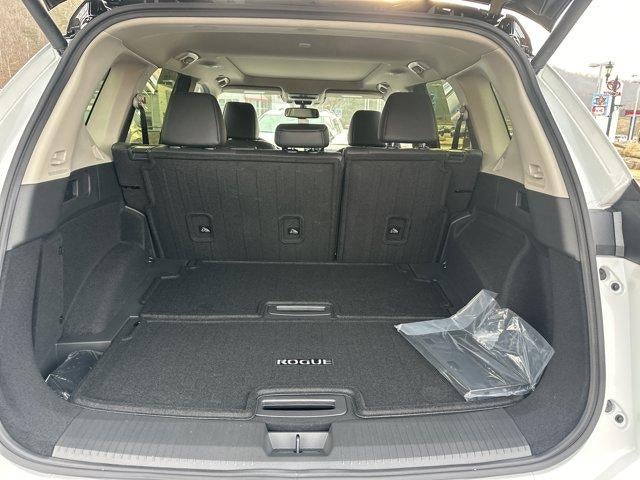 2026 Nissan Rogue AWD Platinum *Ltd Avail*