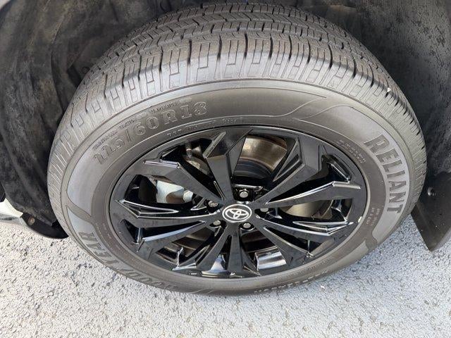 2022 Toyota RAV4 Hybrid XSE AWD (Natl)