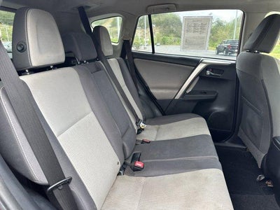 2015 Toyota RAV4 AWD 4dr XLE (Natl)