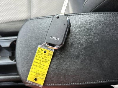 2024 Kia Soul LX IVT