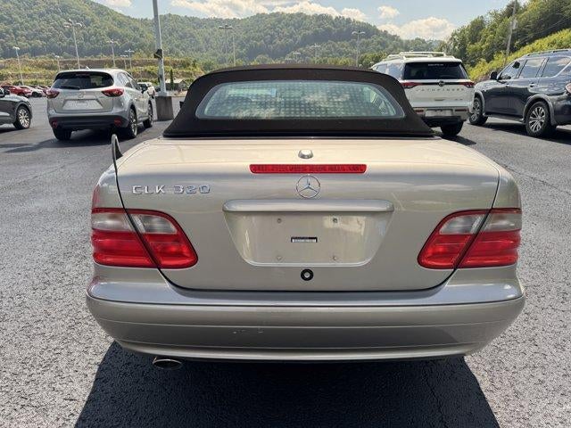 2003 Mercedes-Benz CLK-Class 3.2L