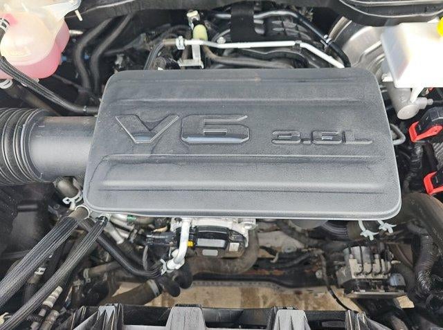 2023 RAM 1500 Big Horn 4x4 Crew Cab 5'7" Box