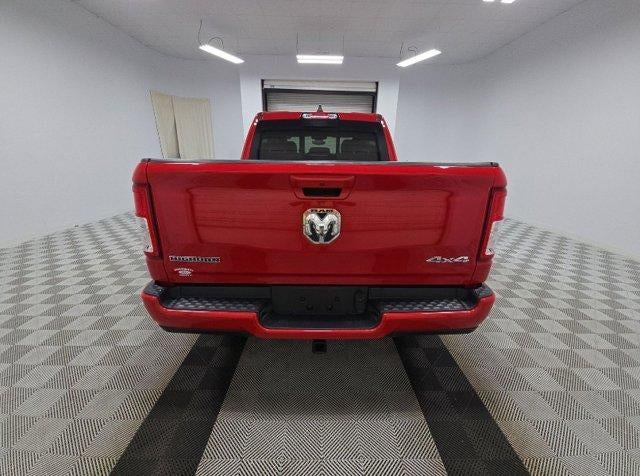 2022 RAM 1500 Big Horn 4x4 Crew Cab 5'7" Box