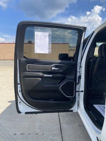 2022 RAM 1500 Laramie 4x4 Crew Cab 5'7" Box
