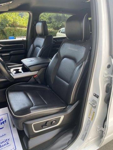 2022 RAM 1500 Laramie 4x4 Crew Cab 5'7" Box