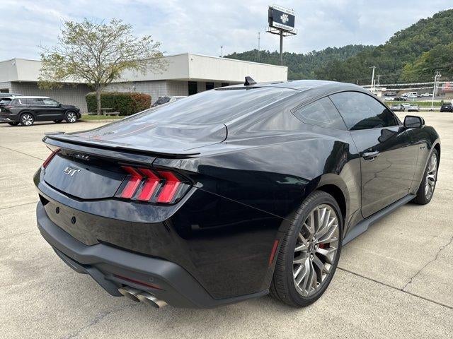 2024 Ford Mustang GT Fastback