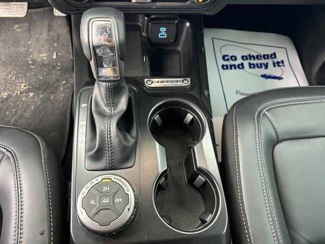 2025 Ford Bronco Outer Banks 4 Door 4x4