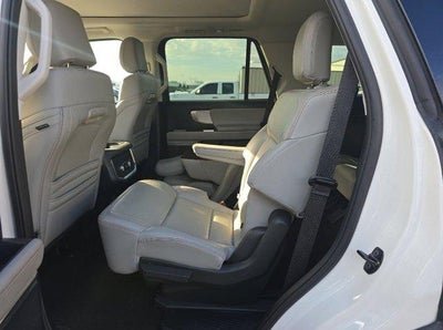 2025 Ford Expedition Active 4x4