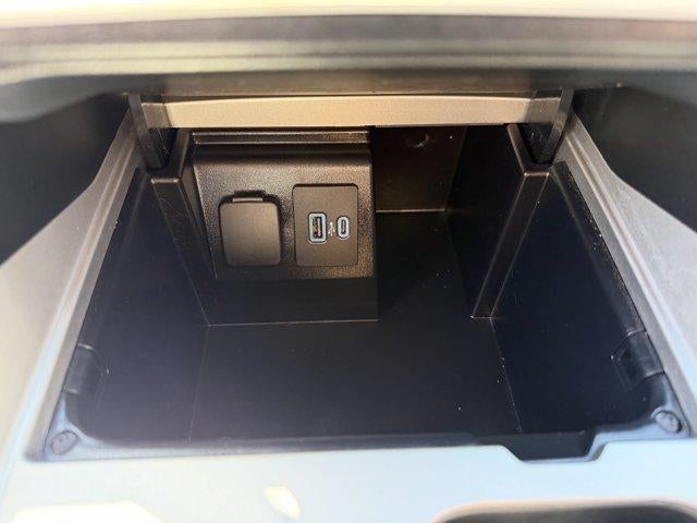 2023 Ford Explorer XLT 4WD