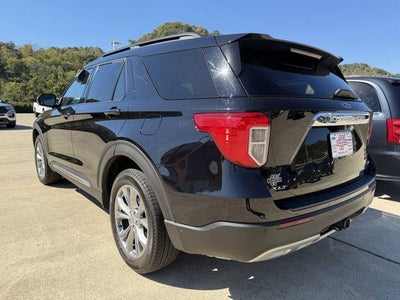 2023 Ford Explorer XLT 4WD