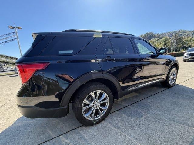 2023 Ford Explorer XLT 4WD