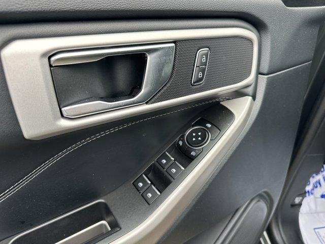 2022 Ford Explorer XLT 4WD