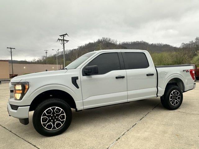 2023 Ford F-150 XL 4WD SuperCrew 5.5' Box