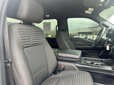 2023 Ford F-150 XL 4WD SuperCrew 5.5' Box