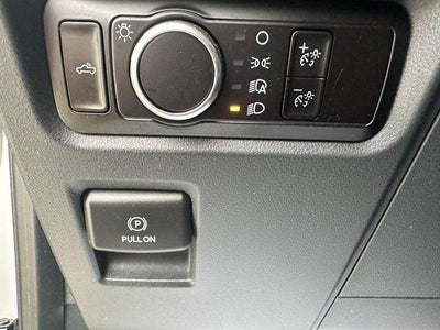 2023 Ford F-150 XL 4WD SuperCrew 5.5' Box