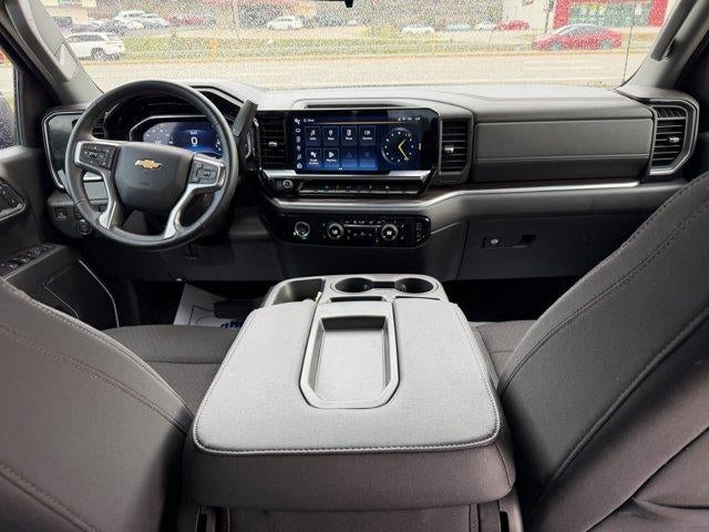 2024 Chevrolet Silverado 1500 Crew Cab Short Box 4-Wheel Drive LT 2FL