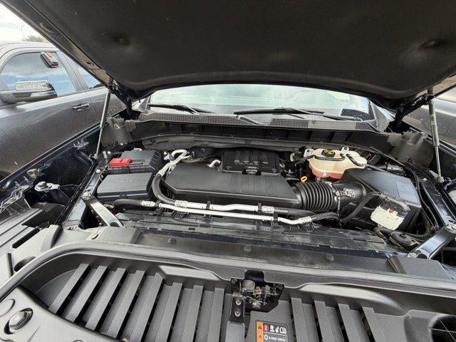 2024 Chevrolet Silverado 1500 Crew Cab Short Box 4-Wheel Drive LT 2FL