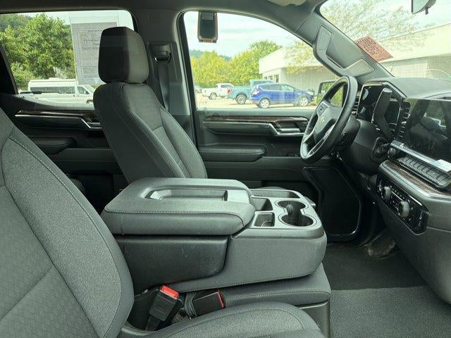2024 Chevrolet Silverado 1500 Crew Cab Short Box 4-Wheel Drive LT 2FL
