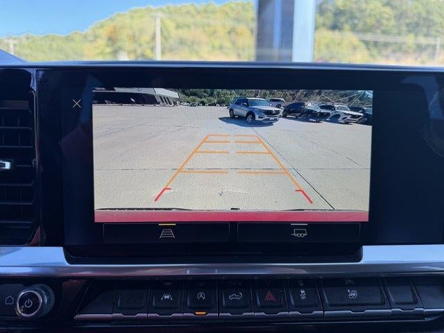 2023 Chevrolet Silverado 1500 Crew Cab Short Box 4-Wheel Drive LT 1LT