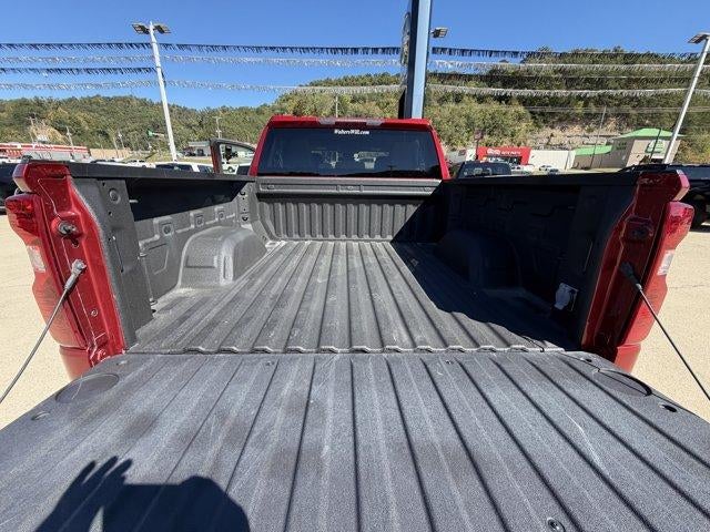 2023 Chevrolet Silverado 1500 Crew Cab Short Box 4-Wheel Drive LT 1LT