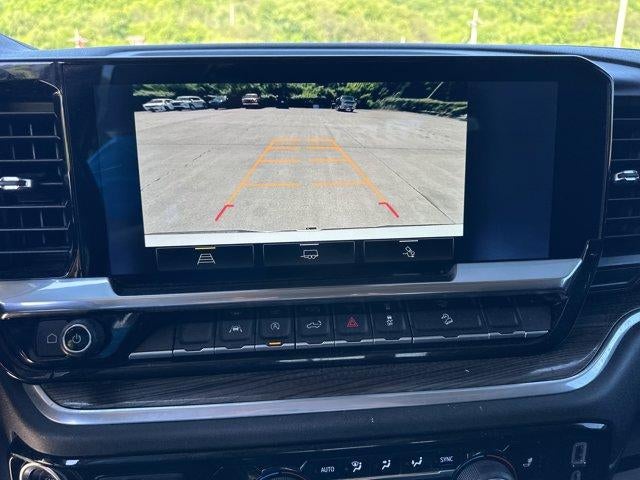 2022 Chevrolet Silverado 1500 Crew Cab Short Box 4-Wheel Drive RST