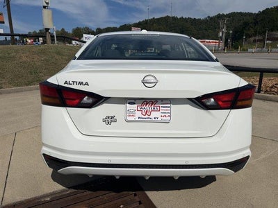 2025 Nissan Altima SV FWD
