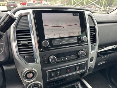 2020 Nissan Titan 4x4 Crew Cab SV