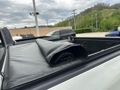 2020 Nissan Titan 4x4 Crew Cab SV