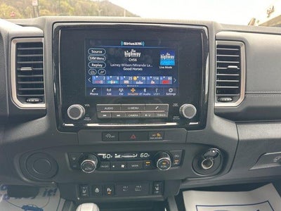 2024 Nissan Frontier Crew Cab 4x2 SL